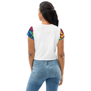 T-Shirt Crop Top Radiate Love, Embrace Kindness Woman Short Sleeved Tee Shirt