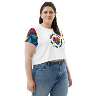 T-Shirt Crop Top Radiate Love, Embrace Kindness Woman Short Sleeved Tee Shirt